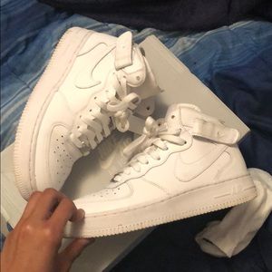Air Force one mid
